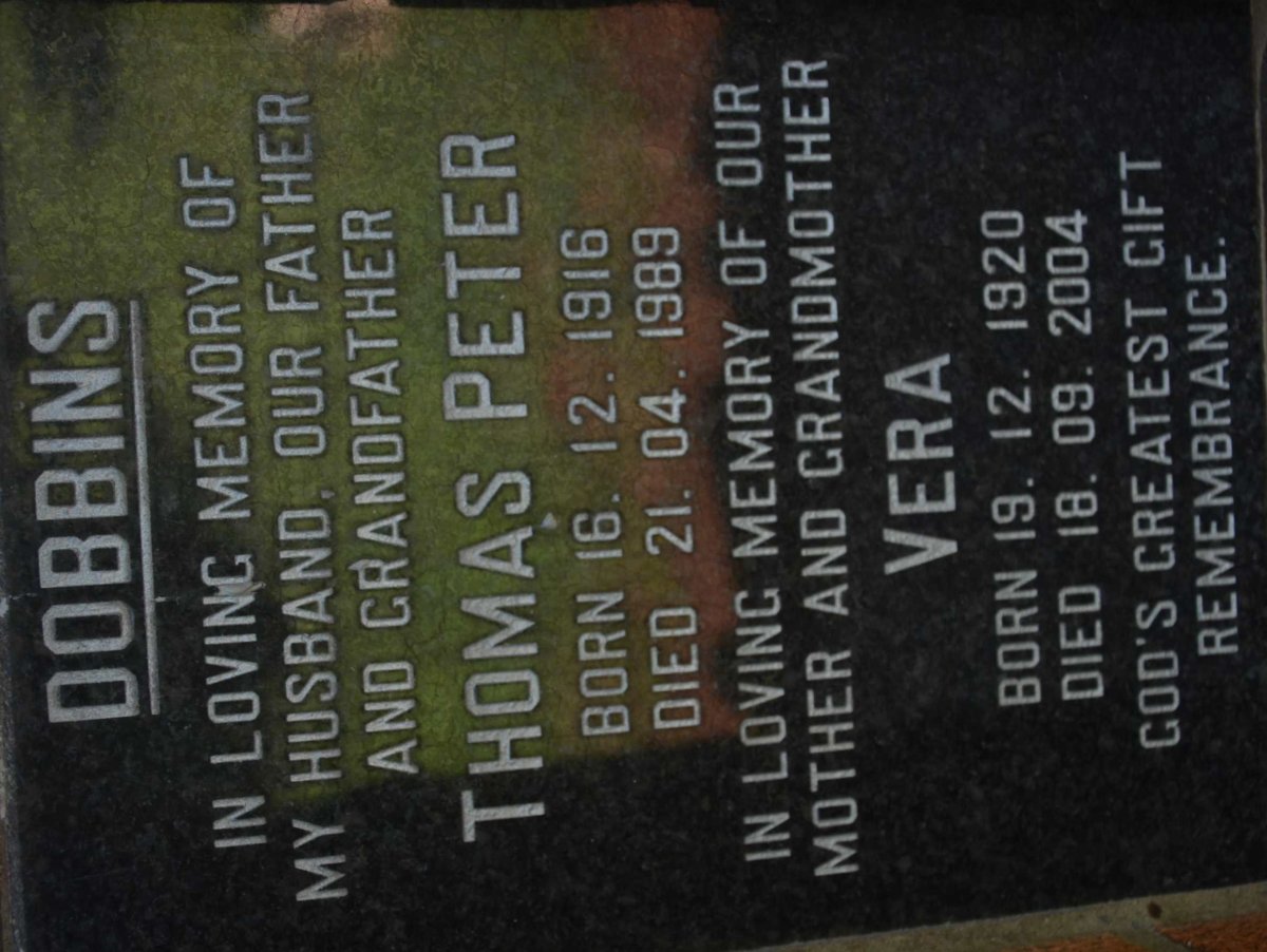 DOBBINS Thomas Peter 1916-1989 &amp; Vera 1920-2004