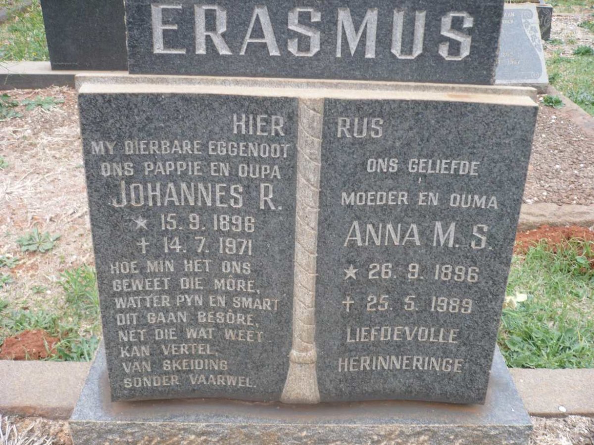 ERASMUS Johannes R. 1896-1971 &amp; Anna M.S. 1896-1989
