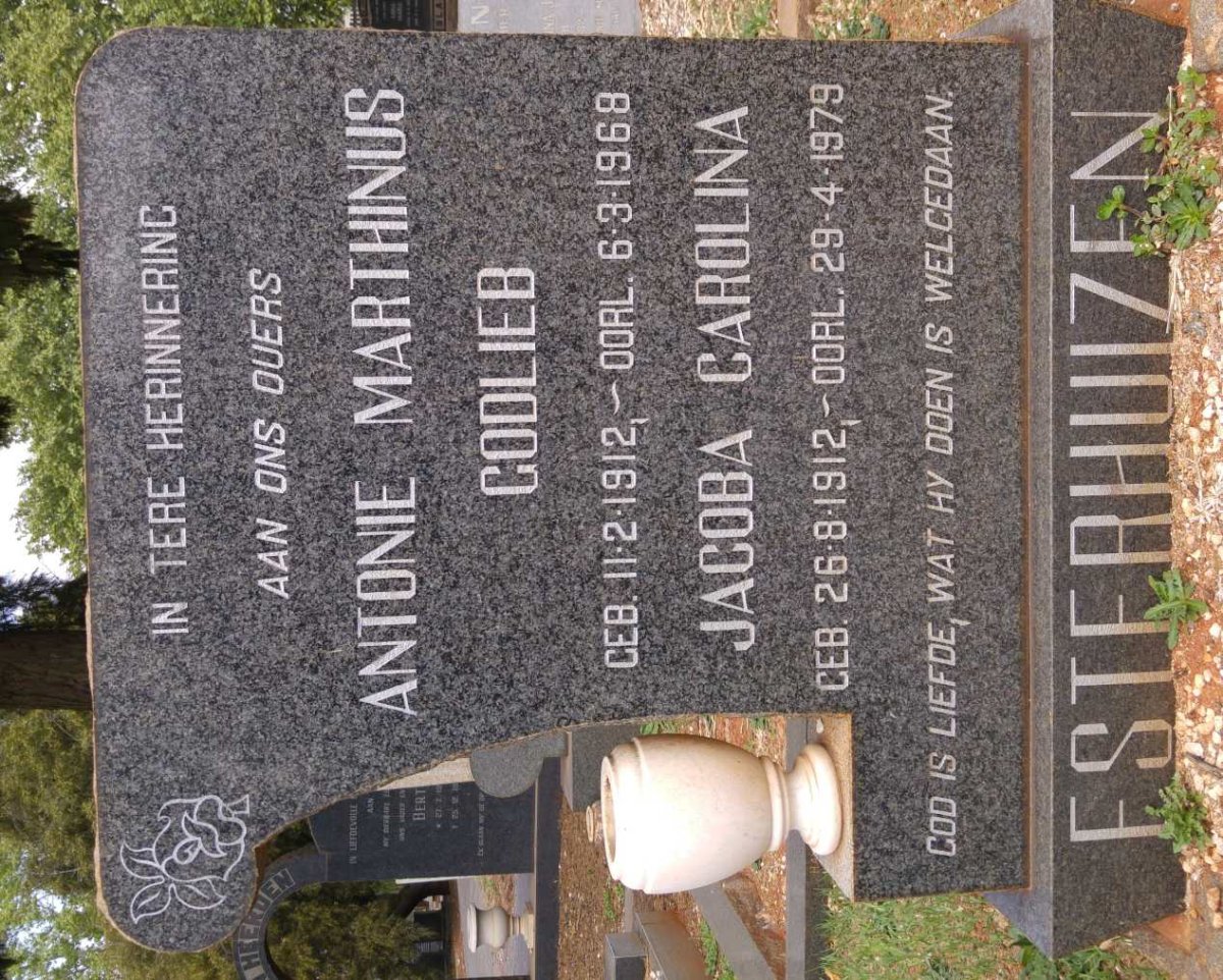 ESTERHUIZEN Antonie Marthinus Godlieb 1912-1968 &amp; Jacoba Carolina 1912-1979