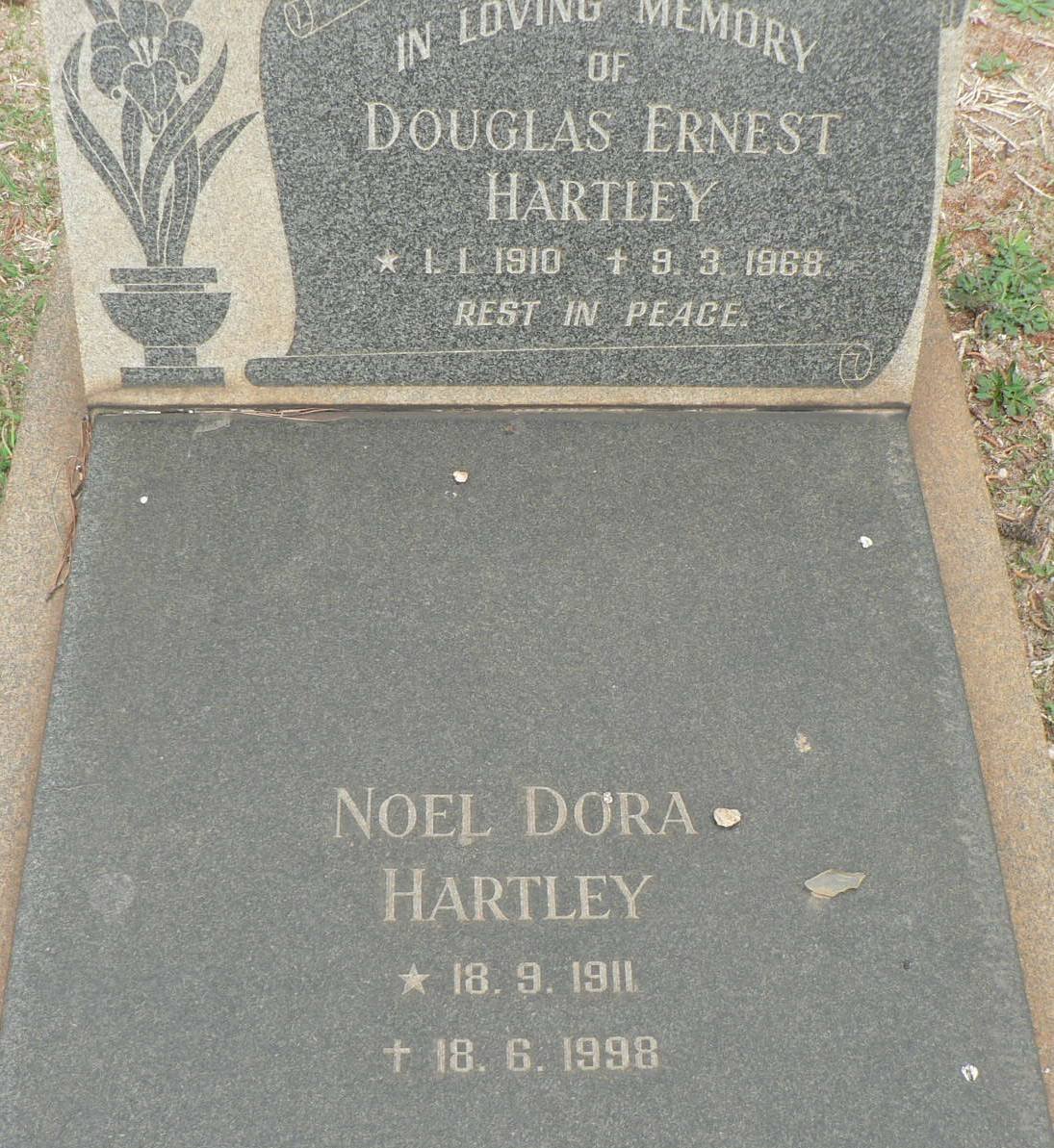 HARTLEY Douglas Ernest 1910-1968 &amp; Noel Dora 1911-1998