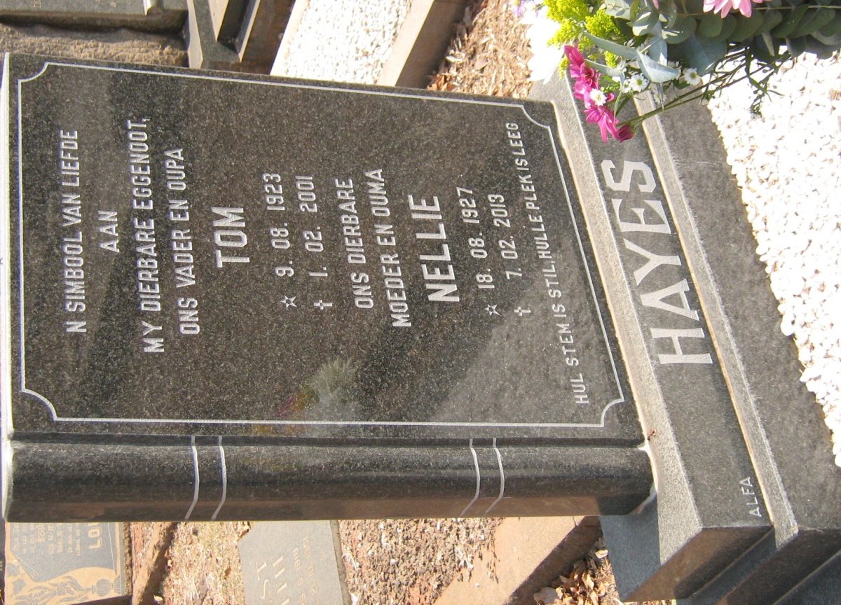HAYES Tom 1923-2001 &amp; Nellie 1927-2013