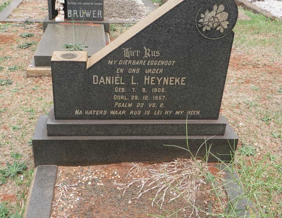 HEYNEKE Daniel L. 1908-1957