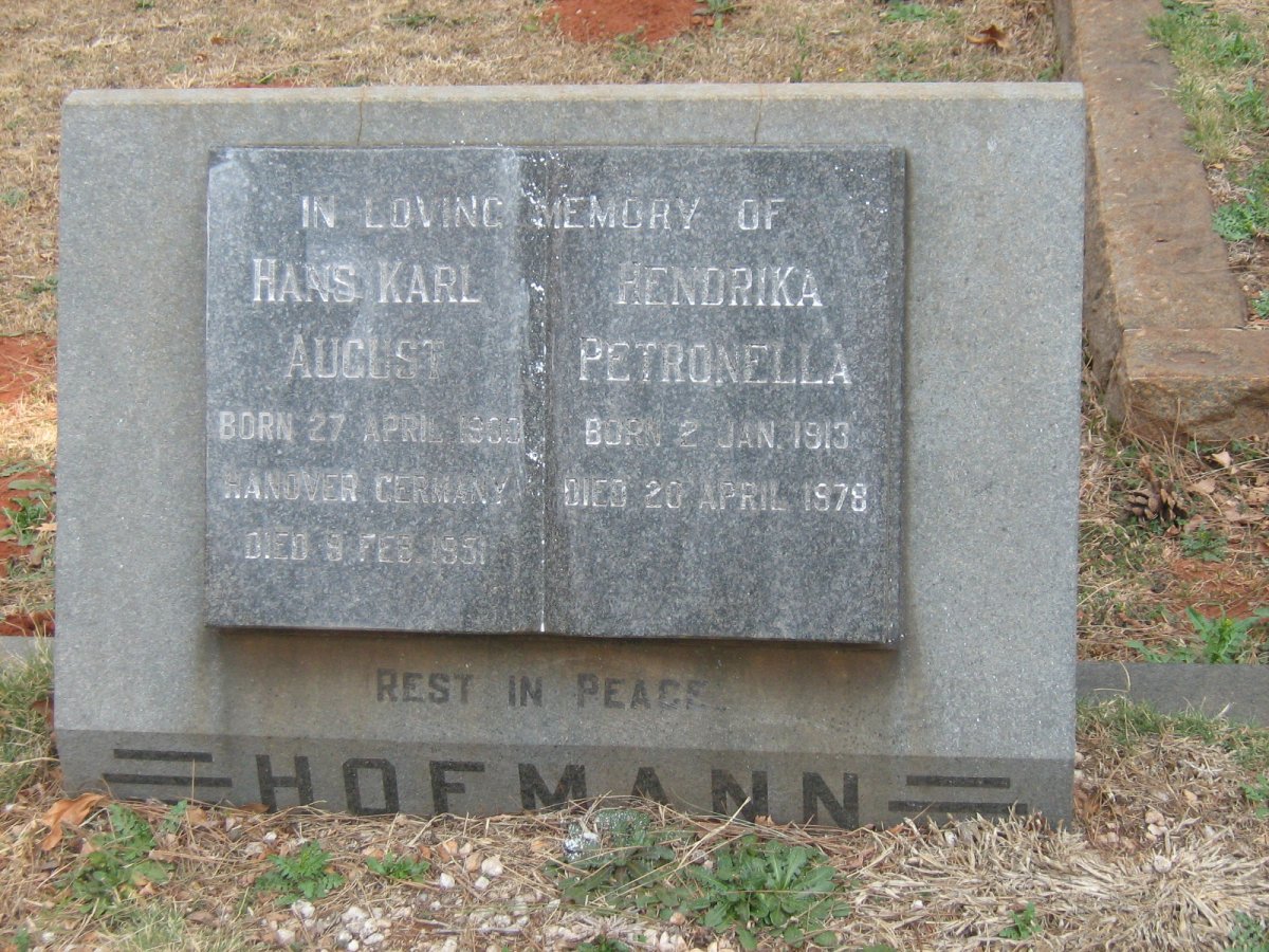 HOFMANN Hans Karl August 1900-1951 &amp; Hendrika Petronella 1913-1978