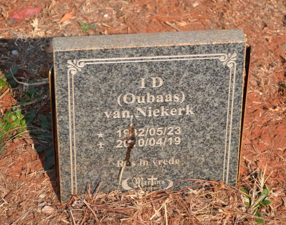 NIEKERK I.D., van 19?2-2010