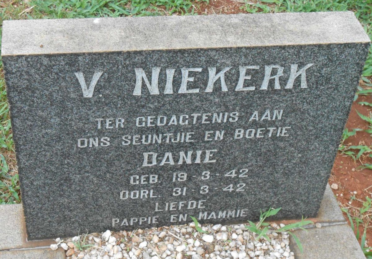 NIEKERK Danie, v. 1942-1942