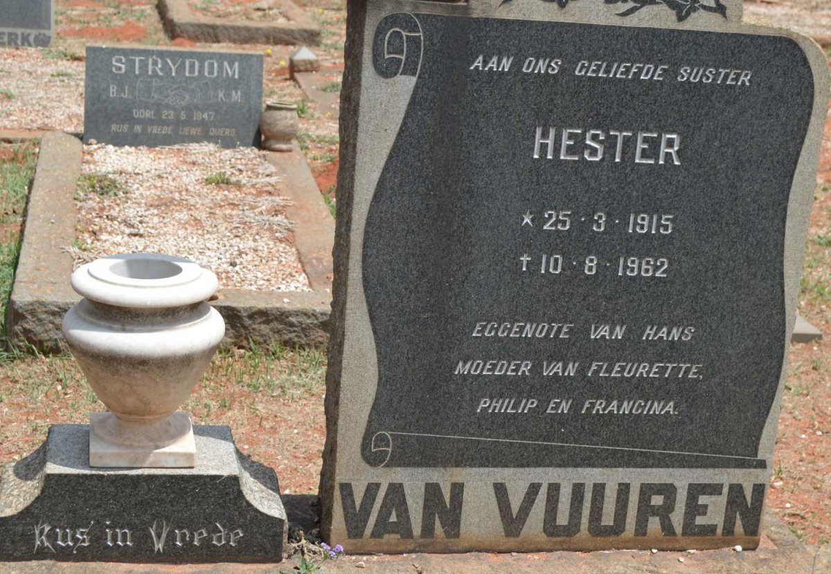 VUUREN Hester, van 1915-1962