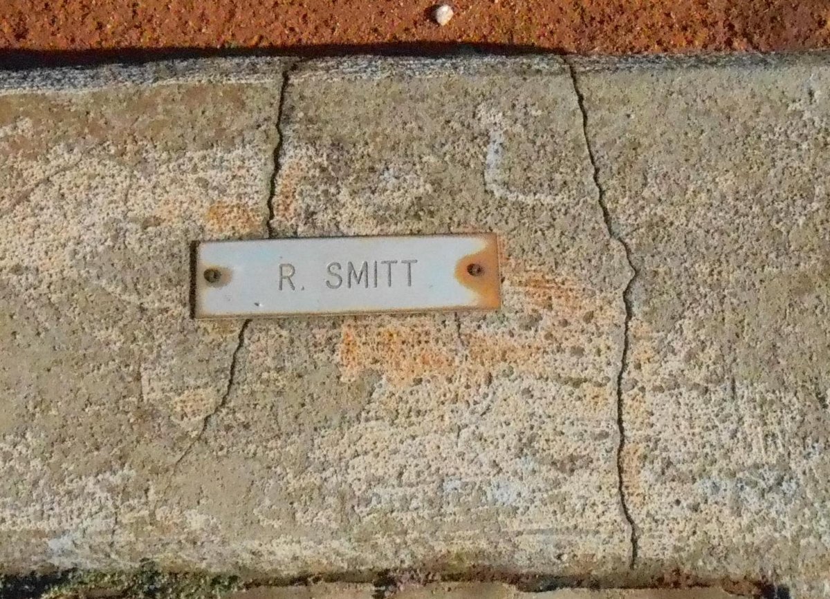SMITT R.