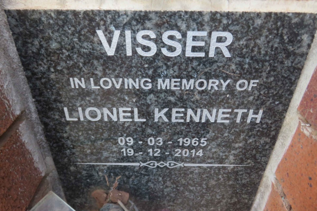 VISSER Lionel Kenneth 1965-2014