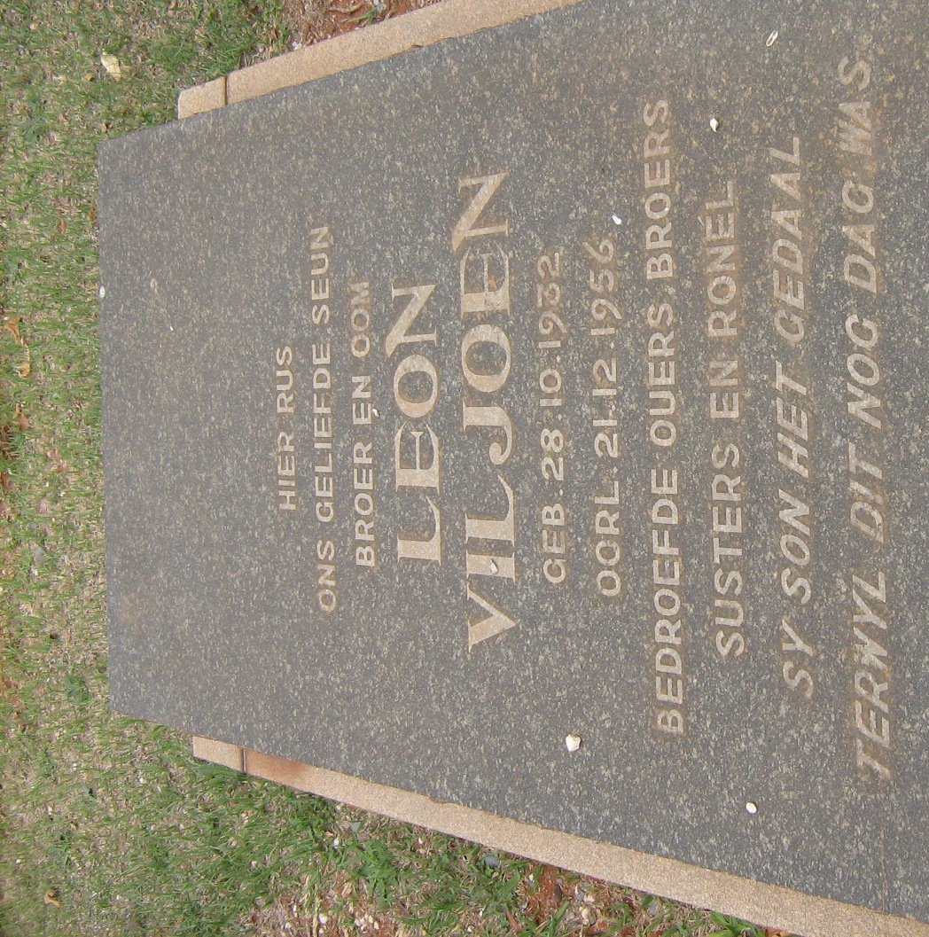 VILJOEN Leon 1932-1956