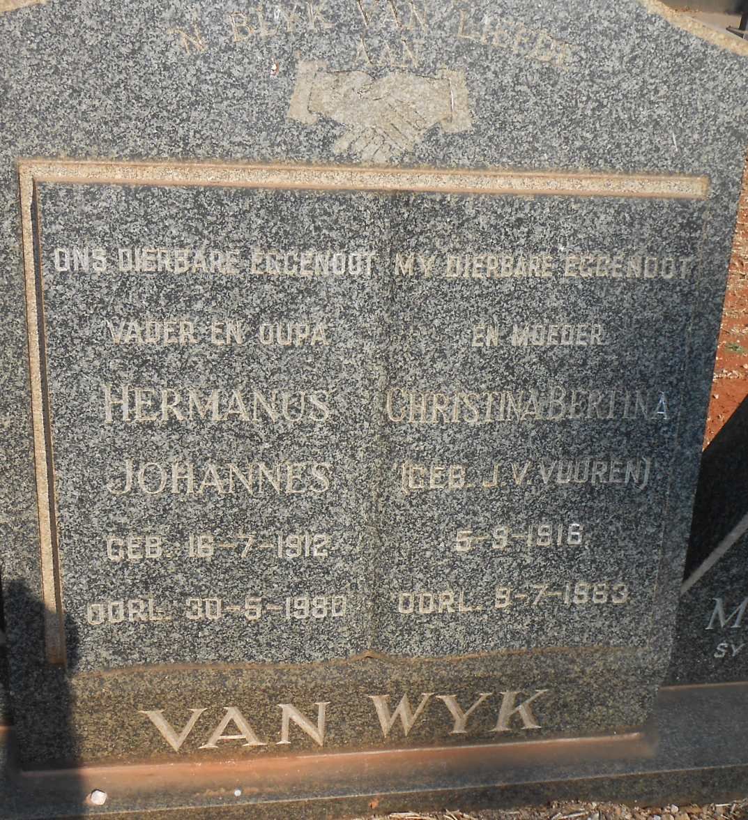 WYK Hermanus Johannes, van 1912-1980 &amp; Christina Bertina J. V. VUUREN 1916-1963