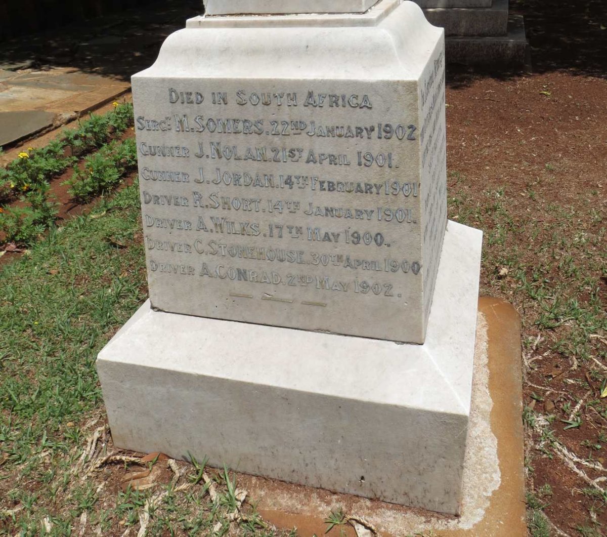 Memorial_3