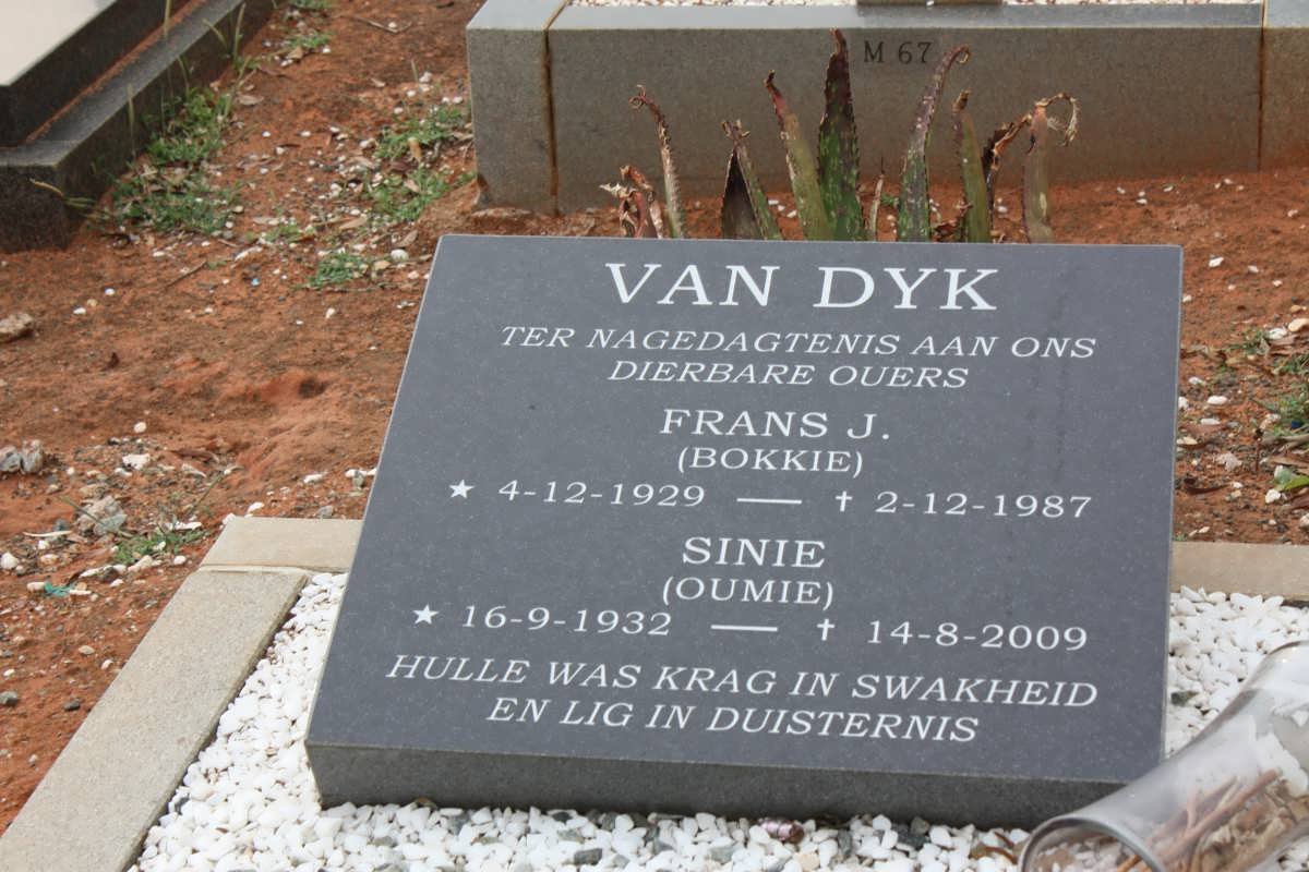 DYK Frans J., van 1929-1987 &amp; Sinie 1932-2009