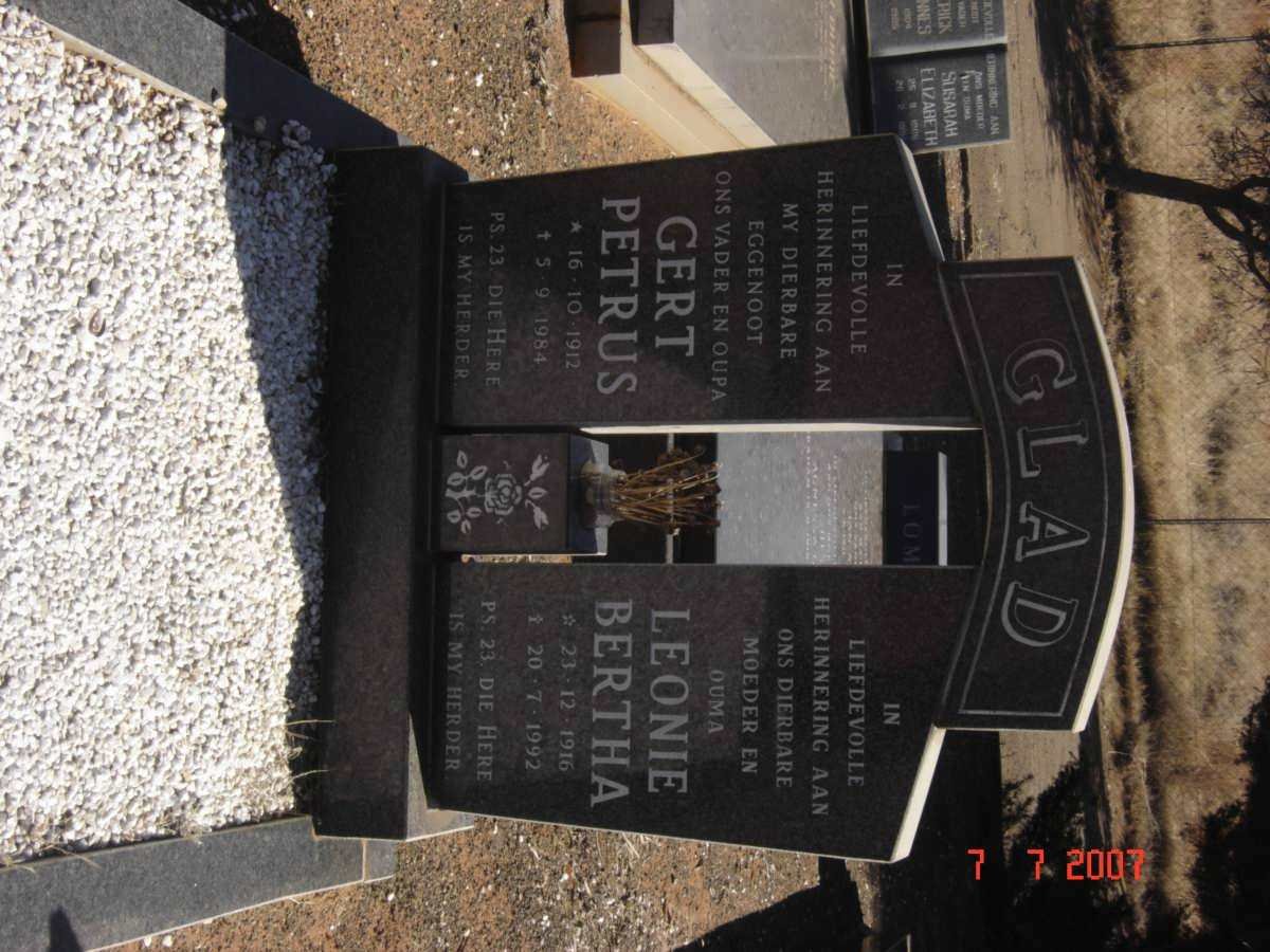 GLAD Gert Petrus 1912-1984 &amp; Leonie Bertha 1916-1992