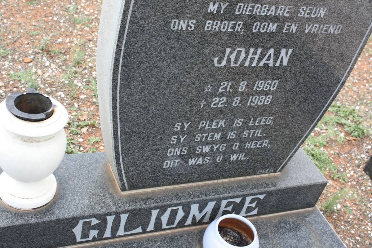GILIOMEE Johan 1960-1988