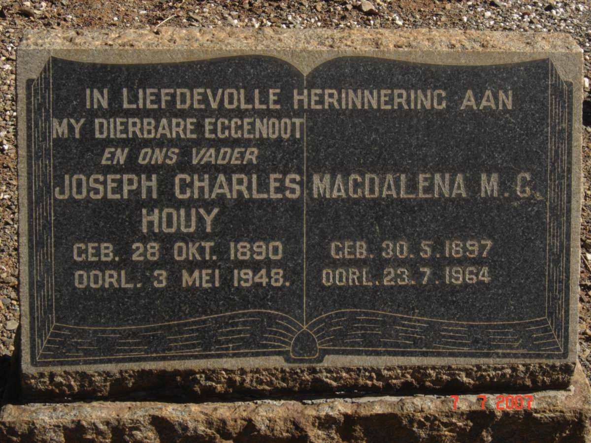 HOUY Joseph Charles 1890-1948 &amp; Magdalena M.C. 1897-1964