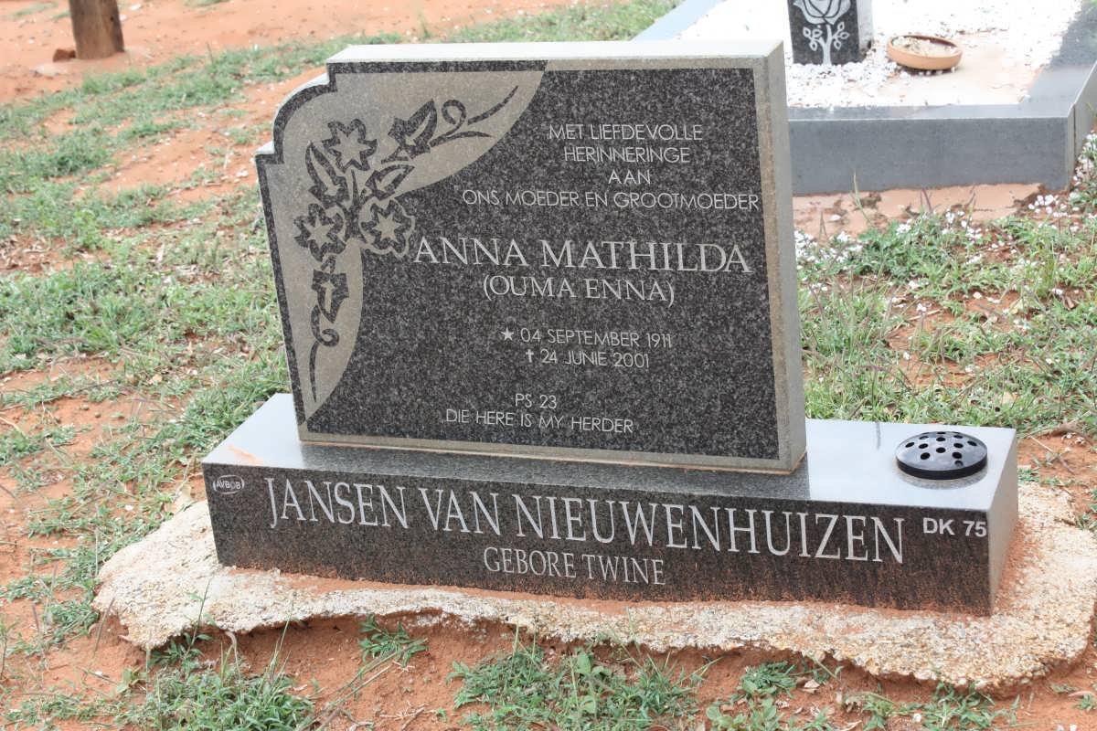 NIEUWENHUIZEN Anna Mathilda, Jansen van nee TWINE 1911-2001