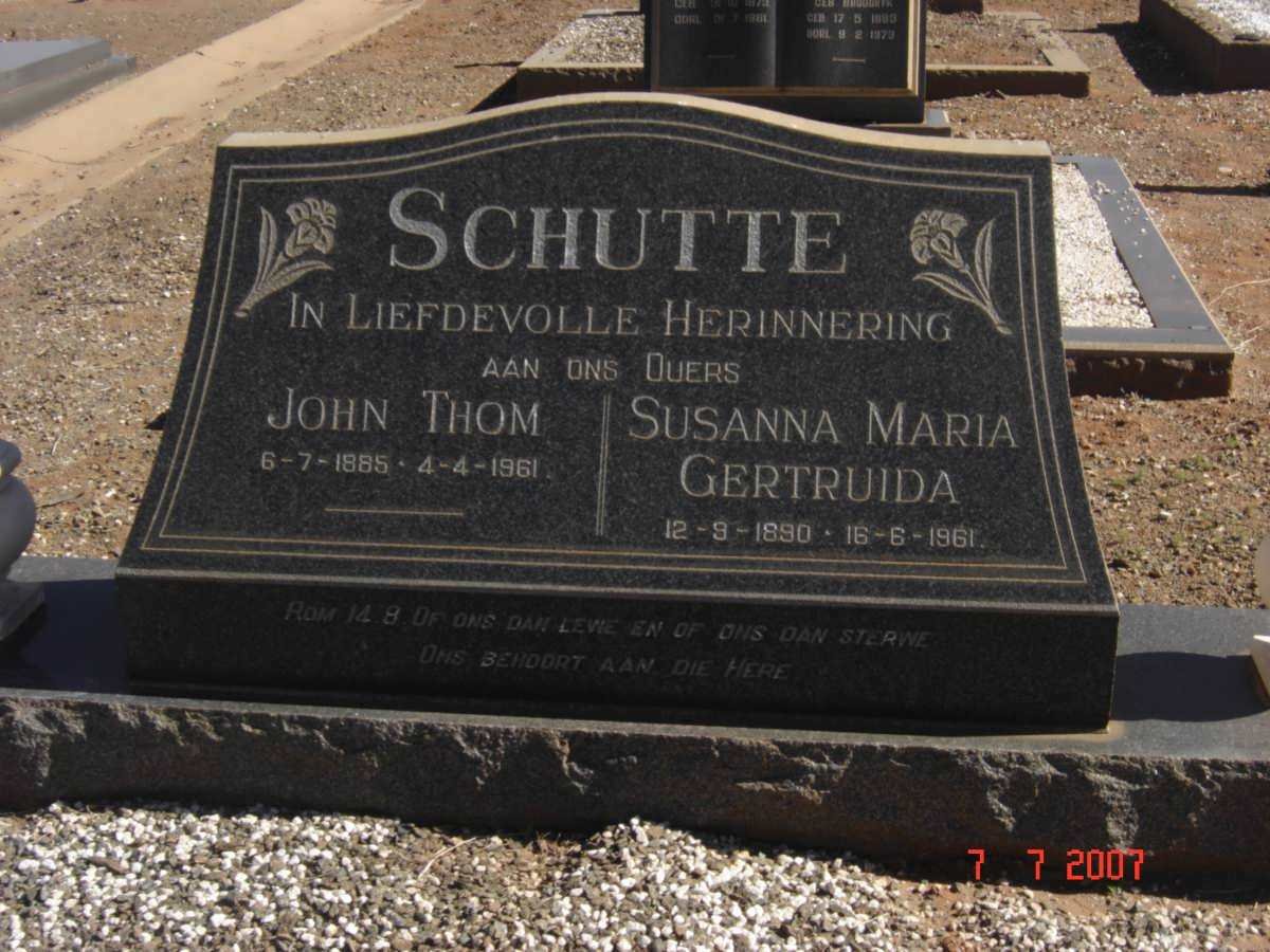 SCHUTTE John Thom 1885-1961 &amp; Susanna Maria Gertruida 1890-1961