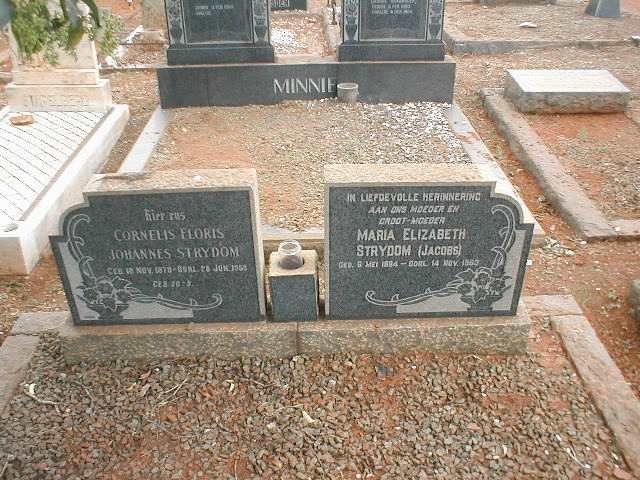 STRYDOM Cornelis Floris Johannes 1873-1965 &amp; Maria Elizabeth JACOBS 1884-1963