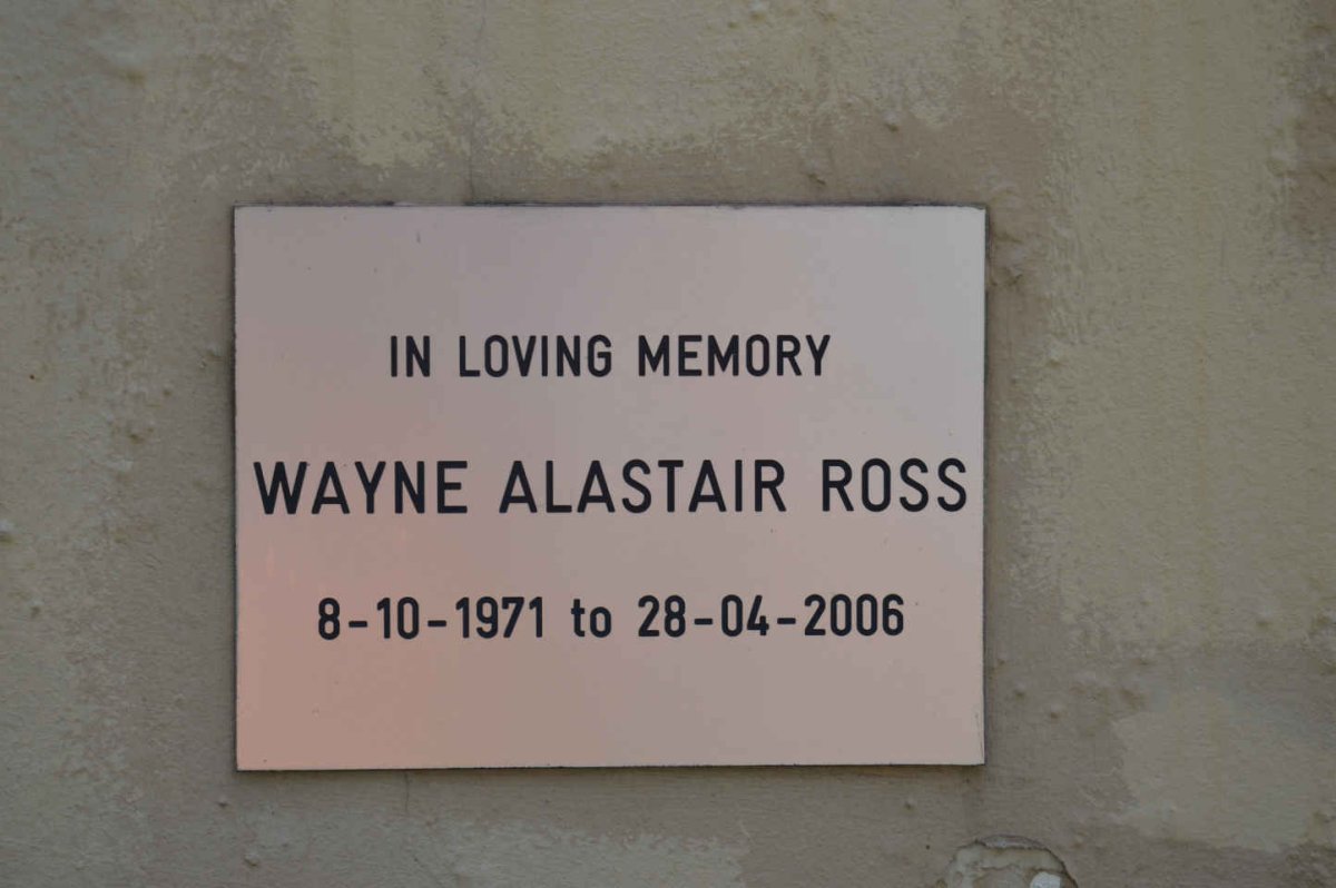 ROSS Wayne Alastair 1971-2006