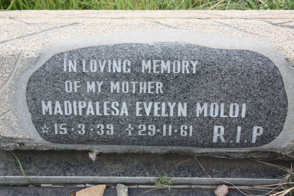 MOLOI Madipalesa Evelyn 1939-1961