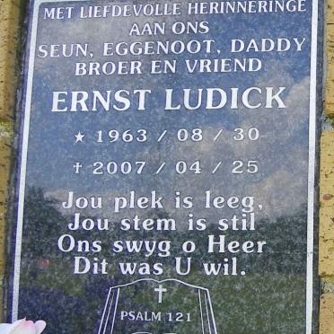 LUDICK Ernst 1963-2007