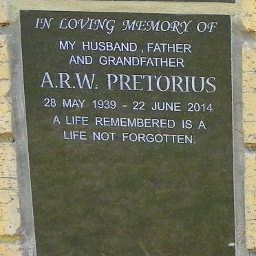 PRETORIUS A.R.W. 1939-2014