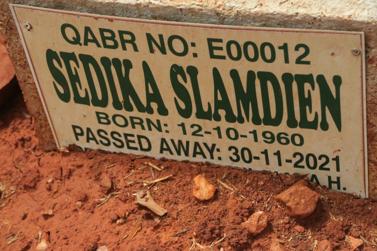 SLAMDIEN Sedika 1960-2021