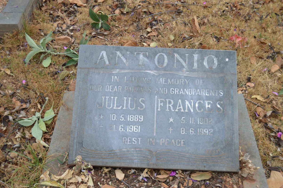 ANTONIO Julius 1889-1961 &amp; Frances 1902-1992