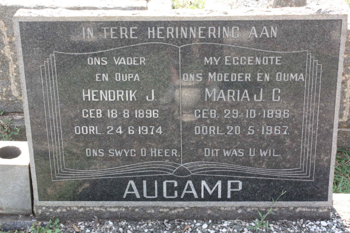 AUCAMP Hendrik J. 1896-1974 &amp; Maria J.C. 1896-1967