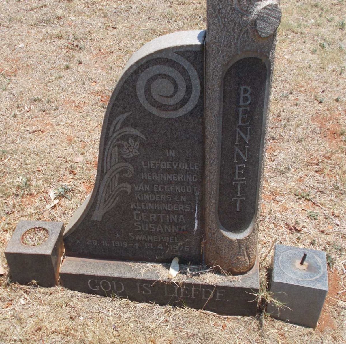 BENNETT Gertina Susanna nee SWANEPOEL 1919-1976