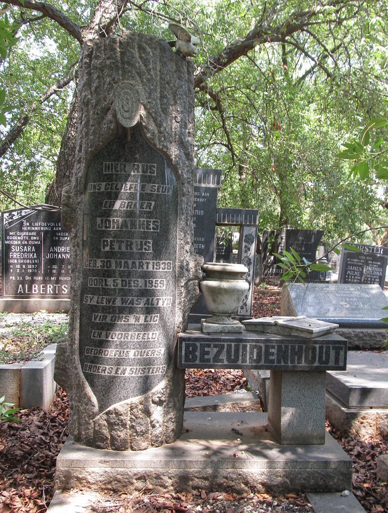 BEZUIDENHOUT Johannes Petrus 1938-1959