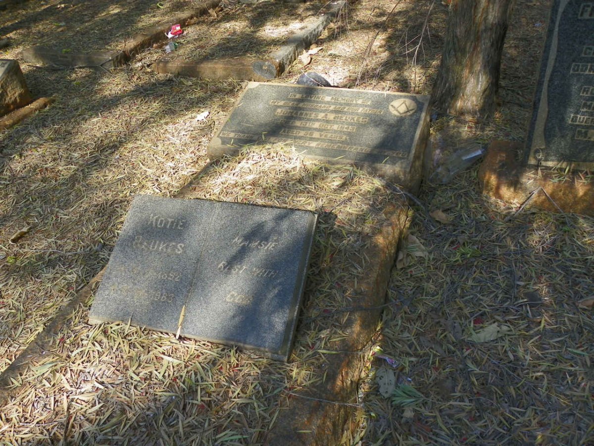 BEUKES Johannes A. -1943 &amp; Kotie 1892-1963