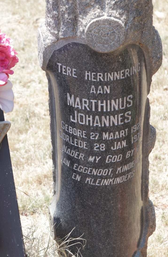 BOTES Marthinus Johannes & Bertha M. 1924-2007