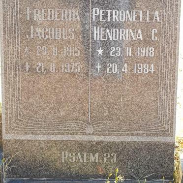 BOTHA Frederik Jacobus 1915-1975 &amp; Petronella Hendrina C. 1918-1984