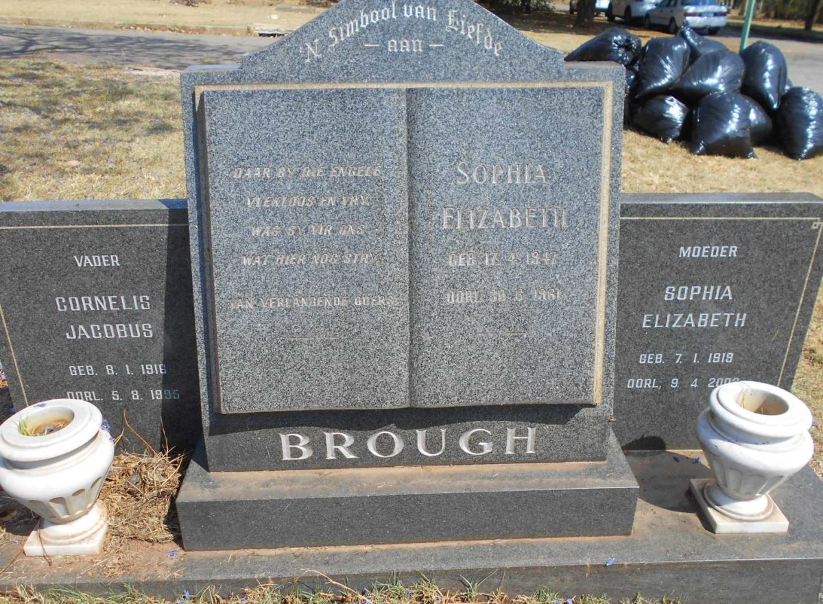 BROUGH Cornelis Jacobus 1916-1995 &amp; Sophia Elizabeth 1919-200? :: BROUGH Sophia Elizabeth 1947-1961