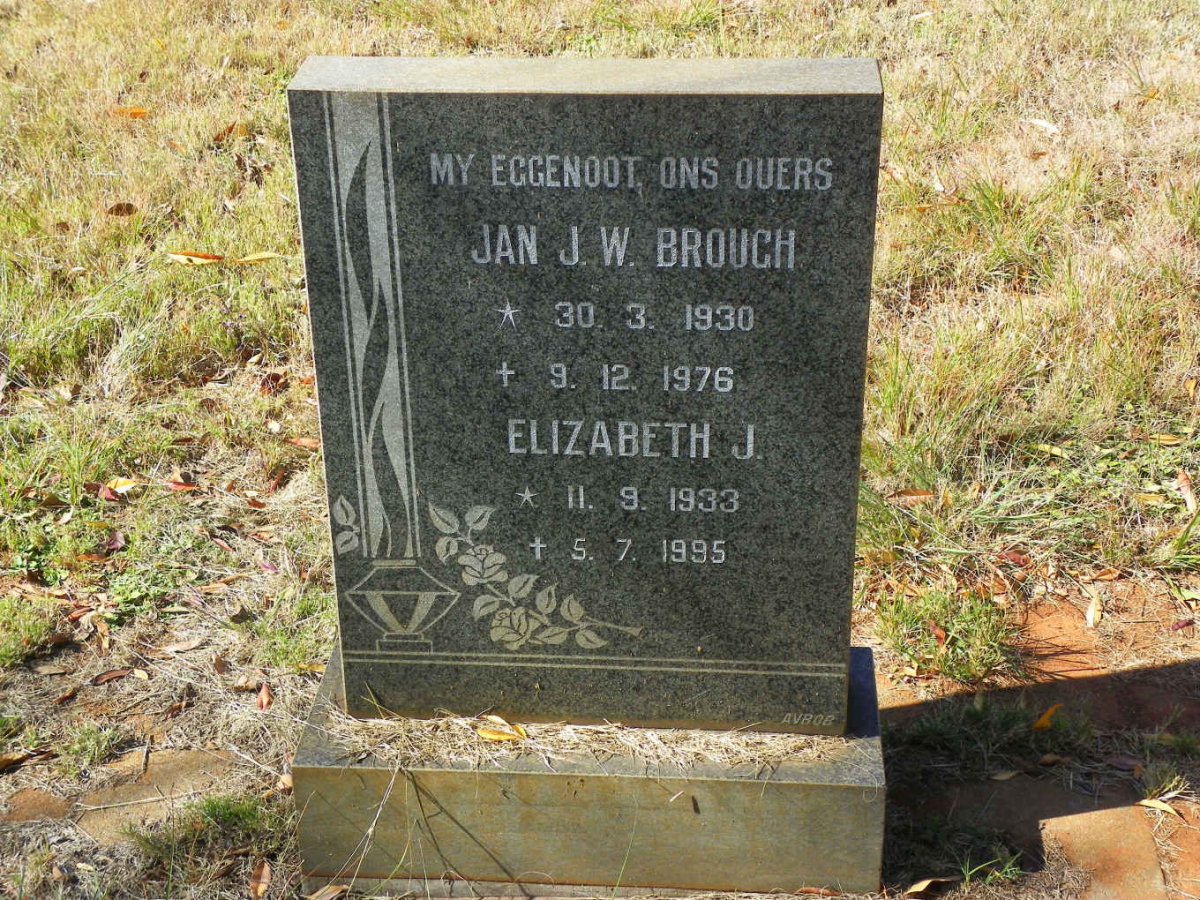 BROUGH Jan J.W. 1930-1976 &amp; Elizabeth J. 1933-1995