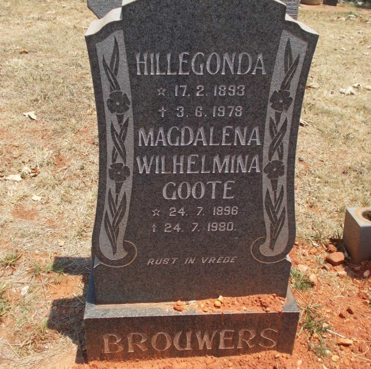 BROUWERS Hillegonda 1893-1978 &amp; Magdalena Wilhelmina GOOTE 1896-1980