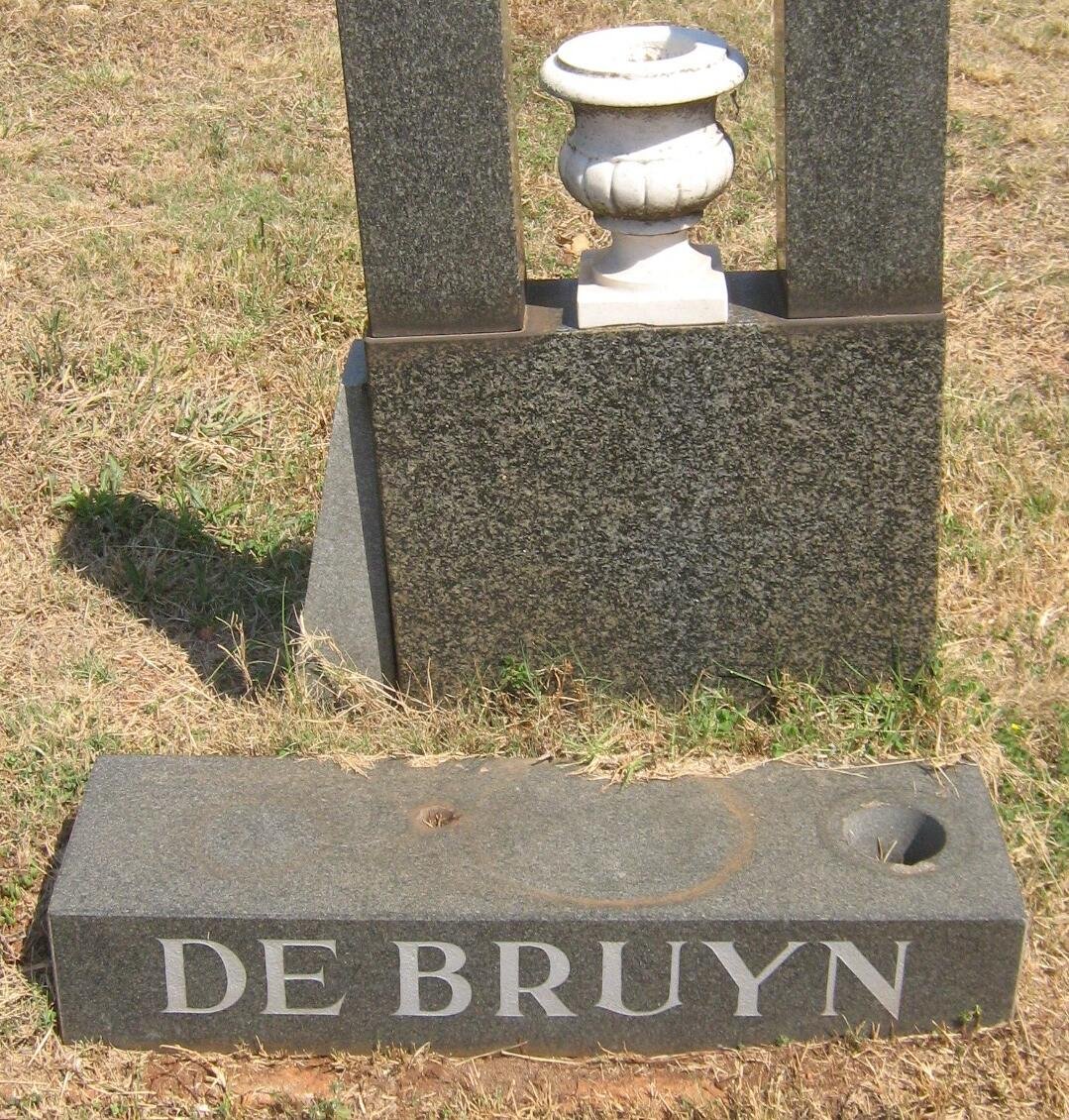 BRUYN ?, de