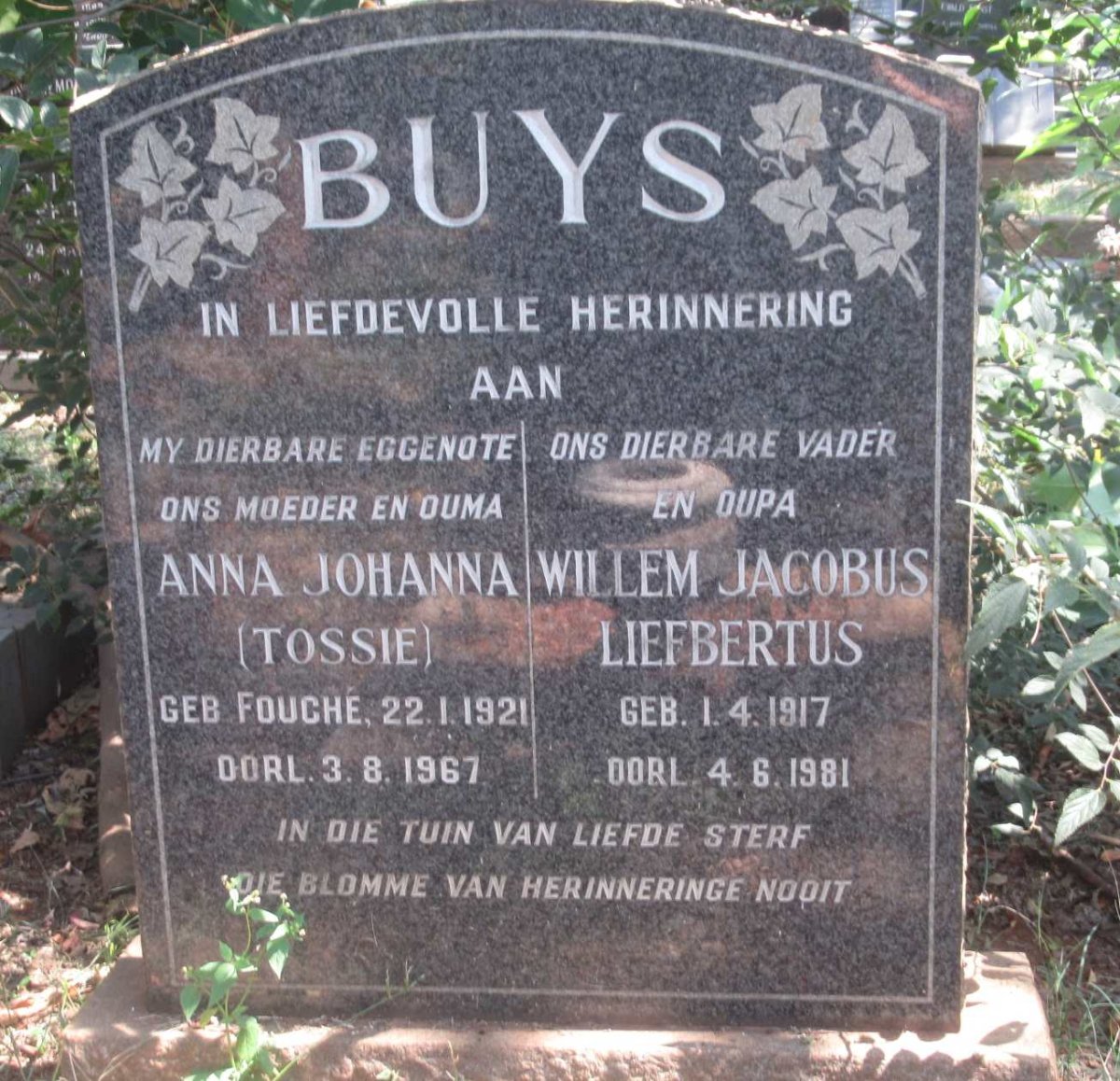BUYS Willem Jacobus Liefbertus 1917-1981 &amp; Anna Johanna FOUCHÉ 1921-1967