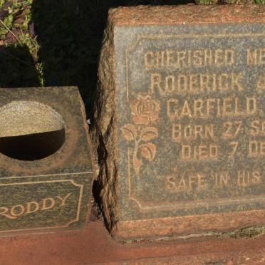 CLACK Roderick James Garfield 1952-1952