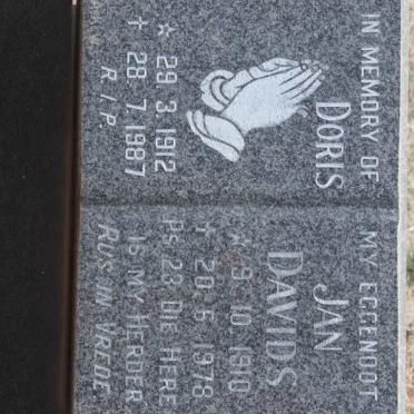 DAVIDS Jan 1910-1978 &amp; Doris 1912-1987