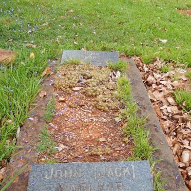 DEARY John 1866-1946 : MACLEAR John 1896-1971