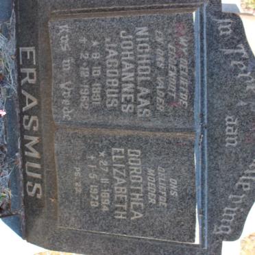 ERASMUS Nicholaas Johannes Jacobus 1891-1962 &amp; Dorothea Elizabeth 1894-1973