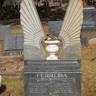 FERREIRA Evert Nicolaas 1875-1958 &amp; Susara Johanna 1901-1985 :: FERREIRA Evert Nicolaas 1945-2010