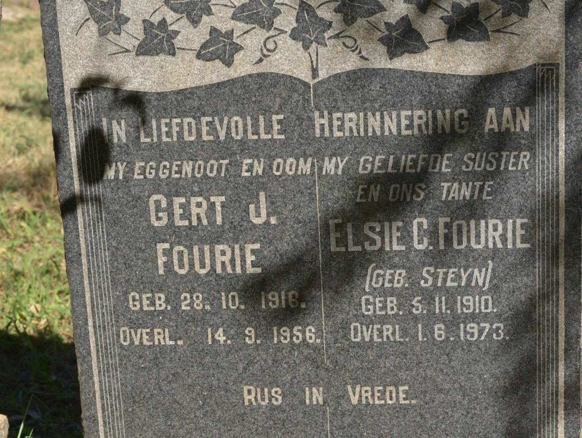 FOURIE Gert J. 1916-1956 &amp; Elsie C. STEYN 1910-1973