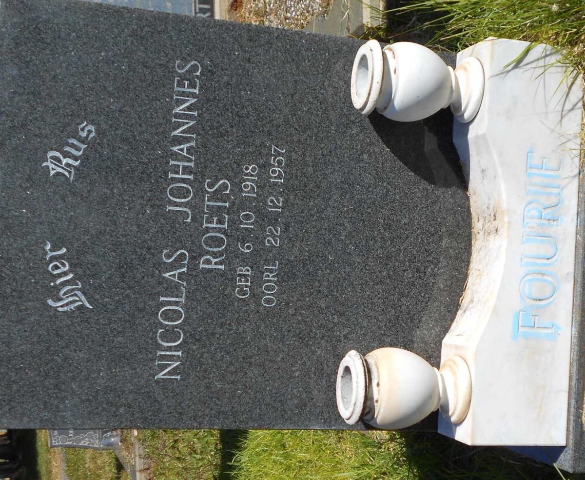FOURIE Nicolas Johannes Roets 1918-1957