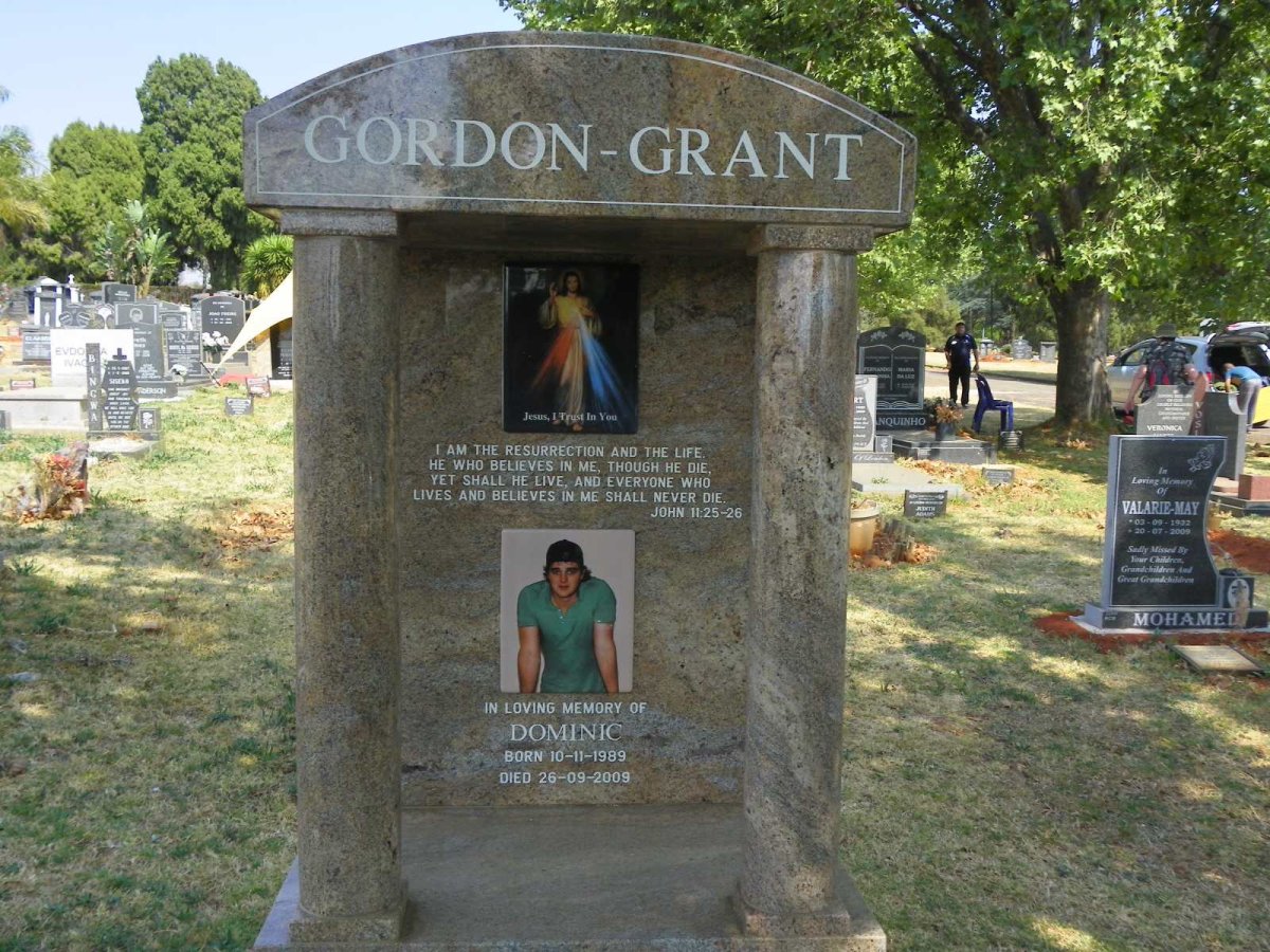 GRANT Dominic, GORDON 1989-2009