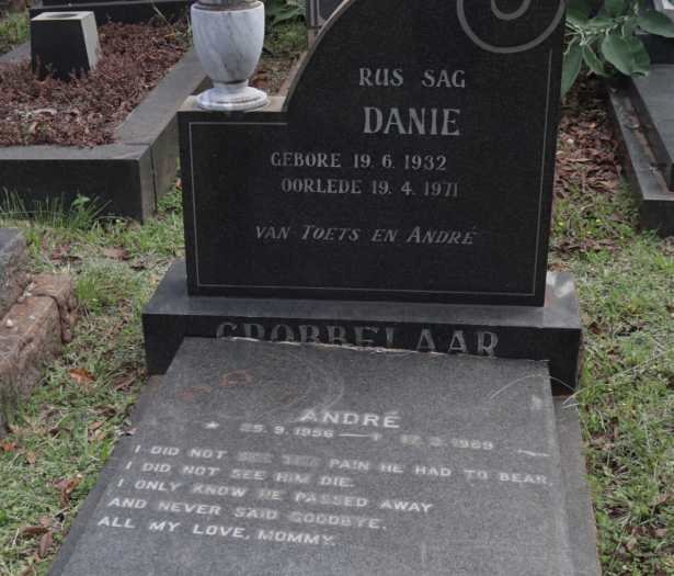 GROBBELAAR Danie 1932-1971 :: GROBBELAAR Andre 1956-1989