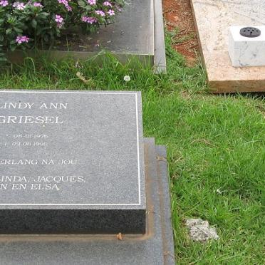 GRIESEL Elsie Petronella 1911-2000 :: GRIESEL Lindy Ann 1976-1995