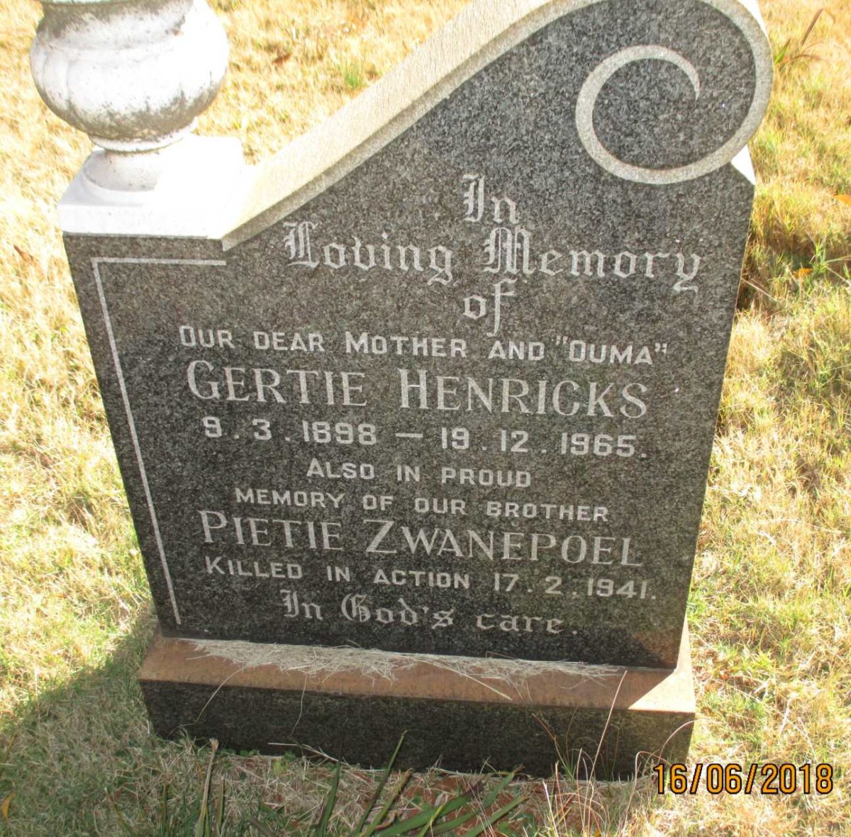 HENRICKS Gertie 1898-1965 :: ZWANEPOEL Pietie -1941